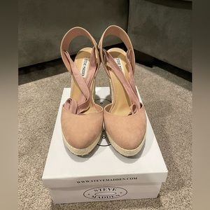 Steve Madden Pink Barbie Espadrilles Size 9.